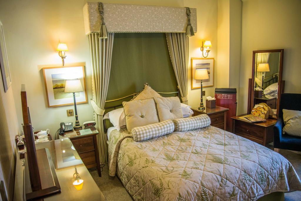 Riverside House Hotel Ашборн Екстер'єр фото